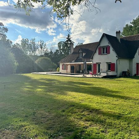 L'Etang Des 7 Hotel Le Controis-en-Sologne Exterior foto