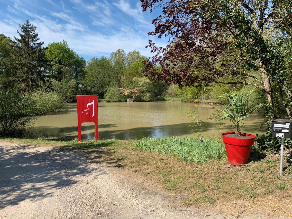L'Etang Des 7 Hotel Le Controis-en-Sologne Exterior foto